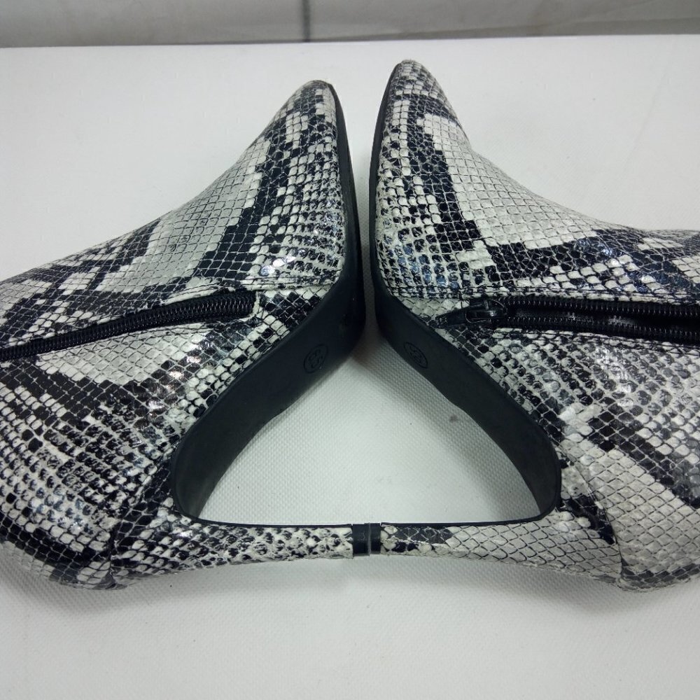Worthington Ankle Boots Snakeskin Pattern 6.5 - Picture 8 of 11